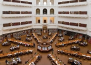 澳洲168-图书馆旅游，何乐而不为？孩子们喜欢澳洲式图书馆的书籍